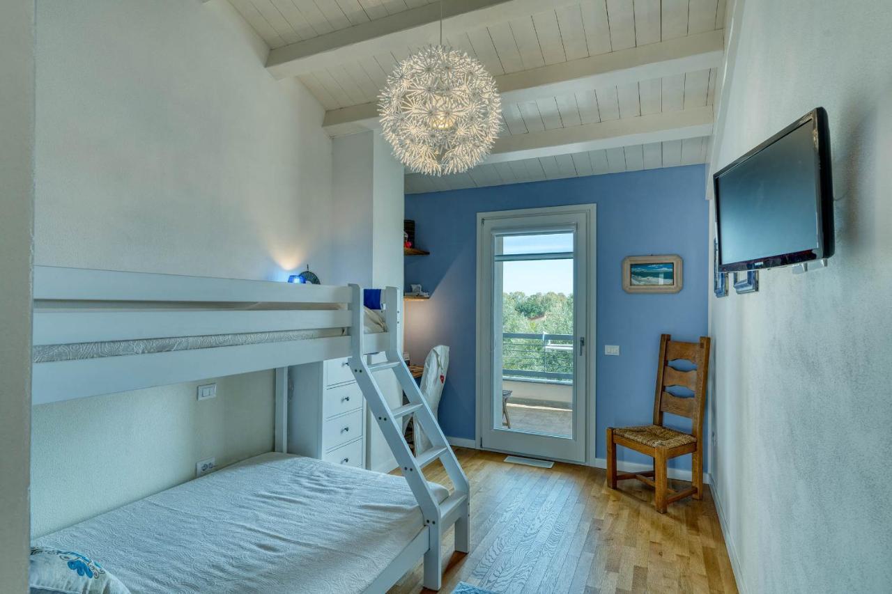 La Casa Degli Ulivi Appartamento In Villa Con Patio Quartu SantʼElena Екстериор снимка