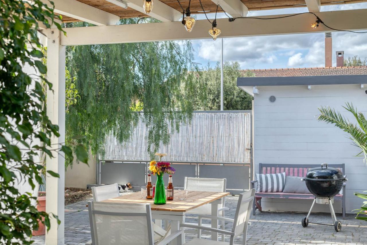 La Casa Degli Ulivi Appartamento In Villa Con Patio Quartu SantʼElena Екстериор снимка