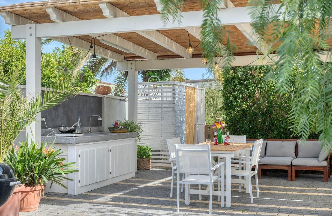 La Casa Degli Ulivi Appartamento In Villa Con Patio Quartu SantʼElena Екстериор снимка